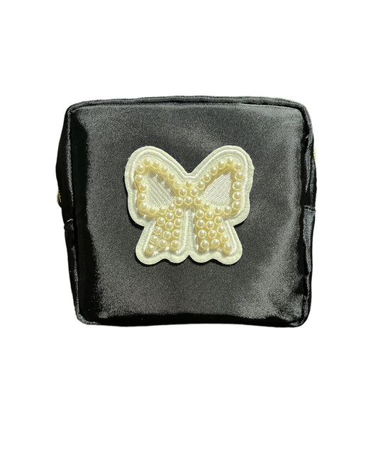 Pearl Bow Pouch