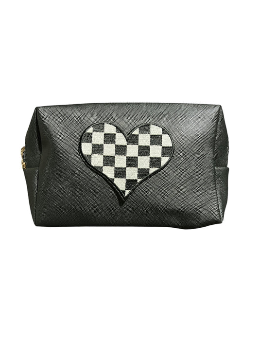 Checker Heart Pouch